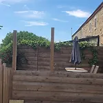 Les Fruitiers De La Sulpiciere La Vigne