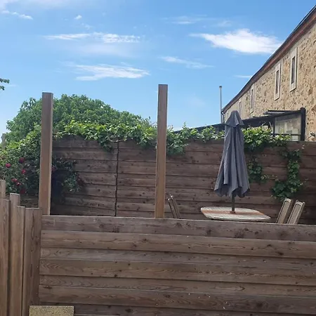 Les Fruitiers De La Sulpiciere La Vigne